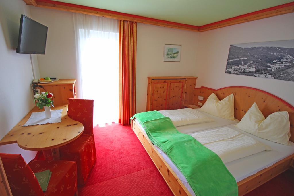 Hotel Kaeferhube 무라우 객실 사진